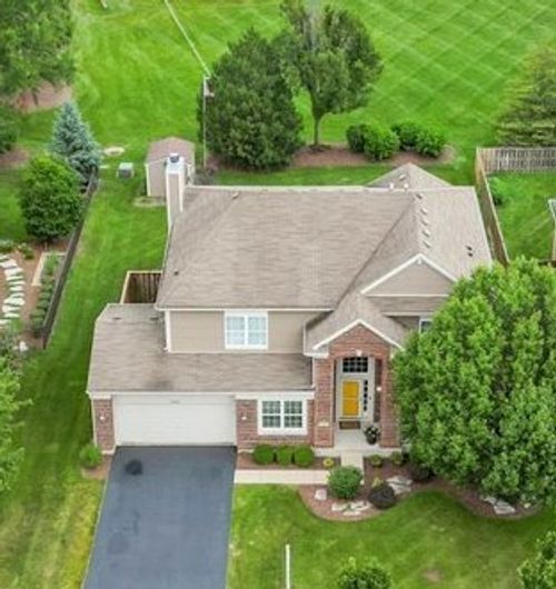 9668 Rainsford Dr, Huntley, IL, 60142-2426 | Card Image