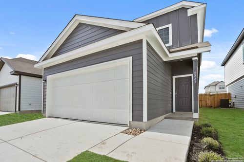 4223 Wichita Woods, San Antonio, TX, 78245-4917 | Card Image