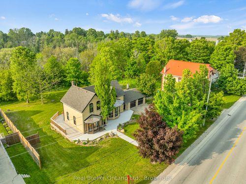 16 Hillcrest St W, Teeswater, ON, N0G2S0 | Card Image