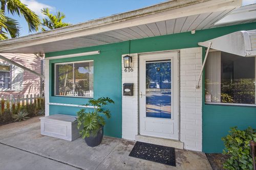 616 S N St, Lake Worth Beach, FL, 33460-4957 | Card Image