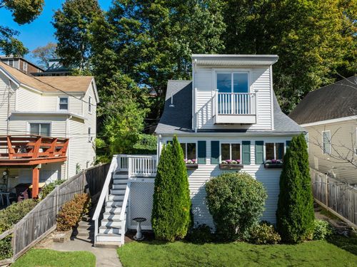 34 Paomet Rd, Weymouth, MA, 02191-1608 | Card Image