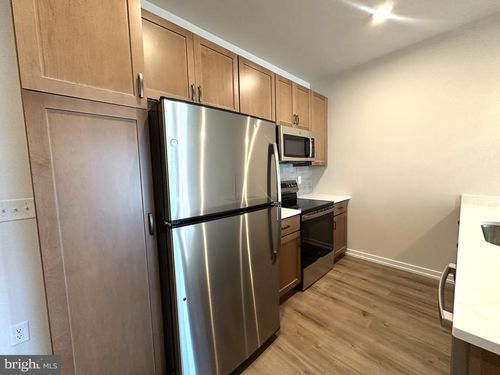unit-215-409 W Butler Ave, CHALFONT, PA, 18914-2291 | Card Image