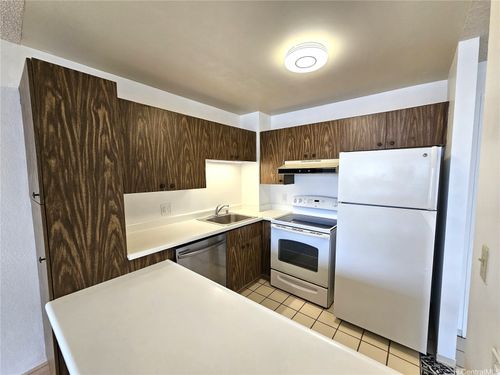 apt-d2211-55 S Kukui St, Honolulu, HI, 96813-2374 | Card Image