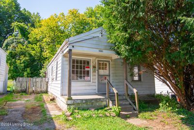 1004 Mary St, House other with 2 bedrooms, 1 bathrooms and null parking in Louisville KY | Image 3