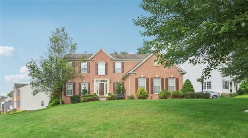 1904 Colonial Dr, Sewickley, PA, 15143-8876 | Card Image