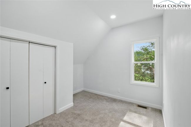 308 Hickory St, House other with 3 bedrooms, 3 bathrooms and null parking in Granite Falls NC | Image 21