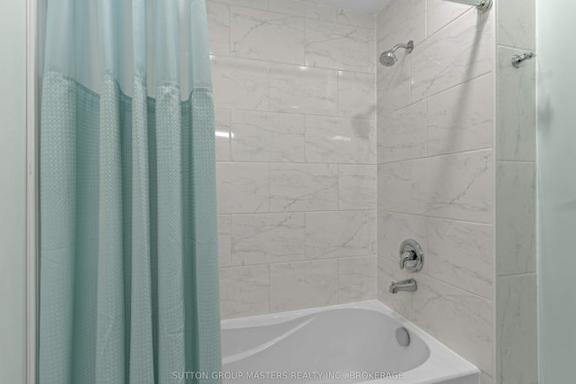 324 13 Island Lake Rd, House other with 4 bedrooms, 4 bathrooms and 15 parking in Godfrey ON | Image 18