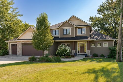 920 Woodlands Ln Se, Oronoco, MN, 55960-3600 | Card Image