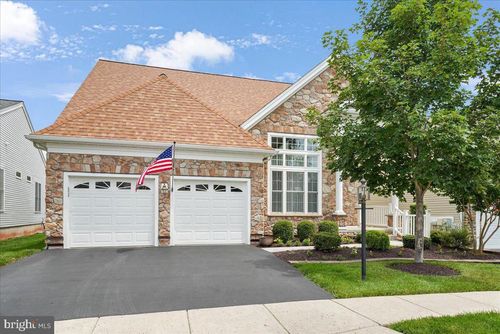 504 Logan Rd, PHOENIXVILLE, PA, 19460-5658 | Card Image
