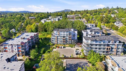 503-1016 Inverness Rd, Saanich, BC, V8X2S1 | Card Image