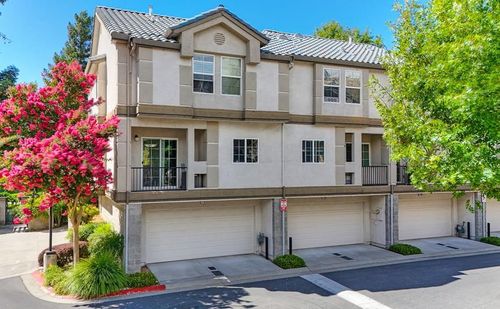 7791 Park River Oak Cir, Sacramento, CA, 95831-5816 | Card Image