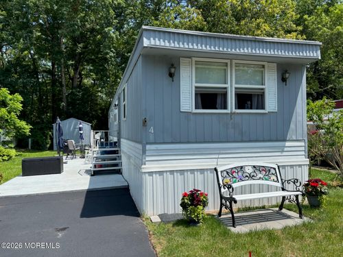4 Alexander Ave, Jackson, NJ, 08527-3102 | Card Image
