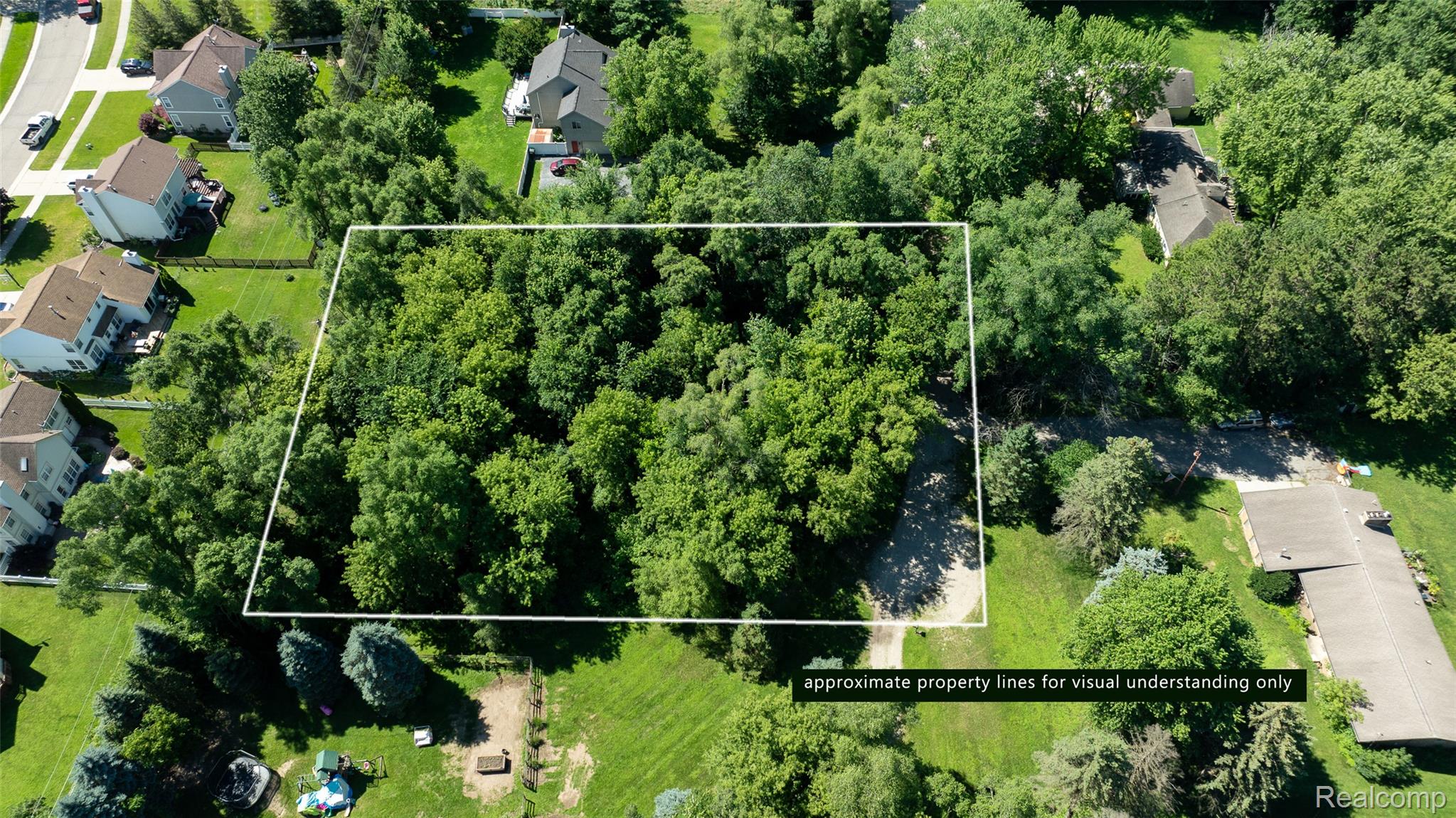 Land in Lyon Charter Township 4