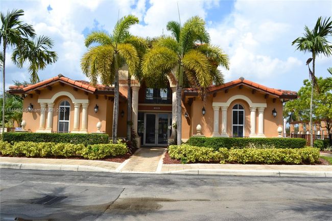 0 - 15278 Sw 30th Ter, Townhouse with 3 bedrooms, 2 bathrooms and null parking in Miami FL | Image 33