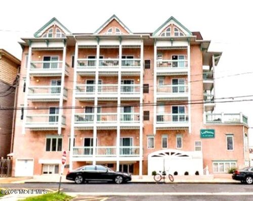 unit-2-16 Lake Ave, Ocean Grove, NJ, 07756-1687 | Card Image