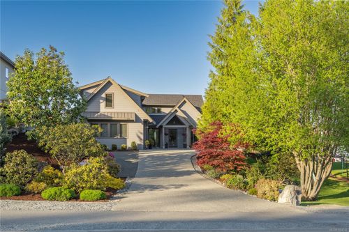 7490 Copley Ridge Dr, Lantzville, BC, V0R2H0 | Card Image