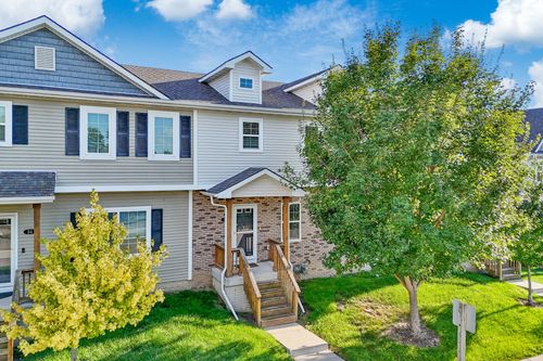 52 Se Booth Ave, Waukee, IA, 50263-8688 | Card Image