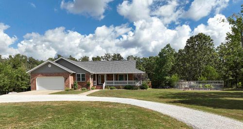 444 Sweetbriar Dr, Marshfield, MO, 65706-8363 | Card Image