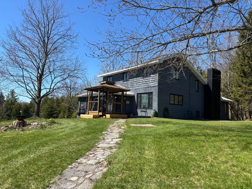 154 Collin Rd, Grafton, ON, K0K2G0 | Card Image