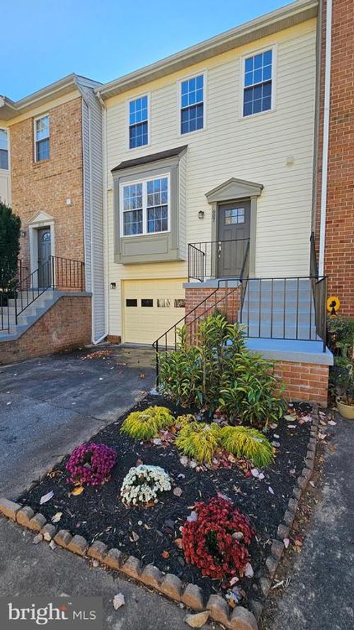 607 Suffield Dr, GAITHERSBURG, MD, 20878-2656 | Card Image
