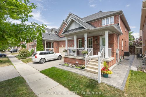 84 Stotts Cres, Markham, ON, L6E1T2 | Card Image