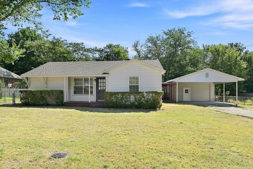 235 Allen St, Weatherford, TX, 76086-4511 | Card Image