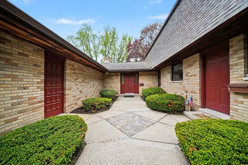 e-20-2727 S Lakeshore Drive, Shoreham Village, MI, 49085 | Card Image