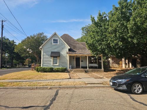 1925 S 10th St, Waco, TX, 76706-3153 | Card Image