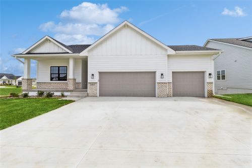 2809 Nw Linwood Court, Ankeny, IA, 50023 | Card Image