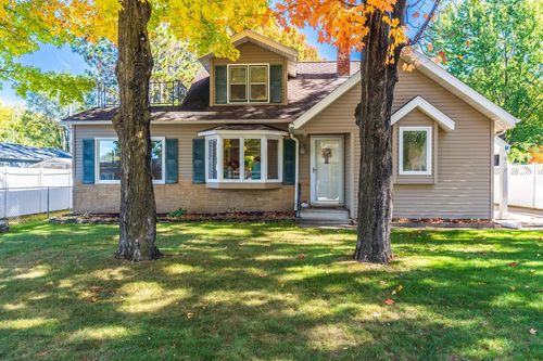 909 S 21st Avenue, Wausau, WI, 54401 | Card Image