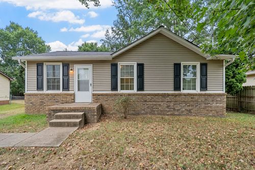 352 Woodale Dr, Clarksville, TN, 37042-3958 | Card Image