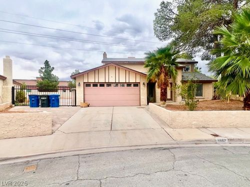 3662 Calmosa St, Las Vegas, NV, 89103-1234 | Card Image