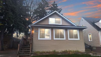 23830 Schomberg Street, Home with 3 bedrooms, 1 bathrooms and null parking in Taylor MI | Image 1