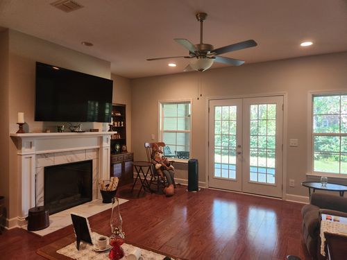 2338 Stonecenter Ln, Murfreesboro, TN, 37128-1067 | Card Image