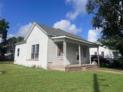 501 W Caney Street, Wharton, TX, 77488 | Card Image