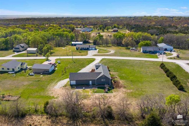 3673 Stewart Farm Rd, House other with 6 bedrooms, 4 bathrooms and null parking in Wamego KS | Image 48