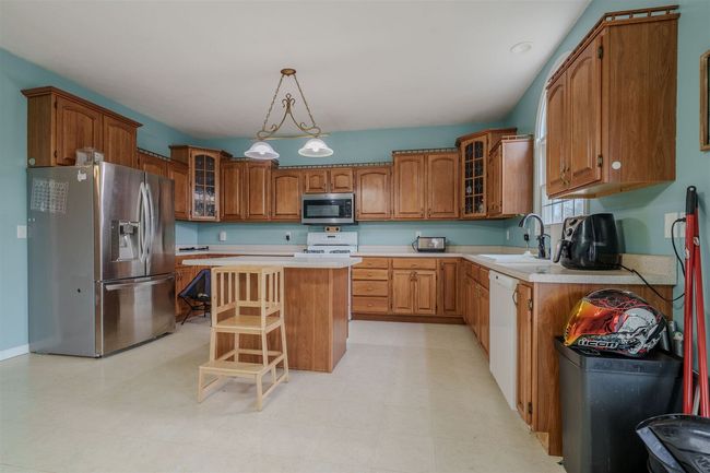 101 W Franklin St, House other with 3 bedrooms, 2 bathrooms and 2 parking in Carlock IL | Image 27