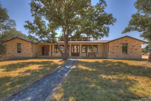 1802 Mountain Valley Dr, Concan, TX, 78838 | Card Image