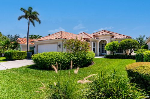 3850 Huelva Ct, NAPLES, FL, 34109-0327 | Card Image