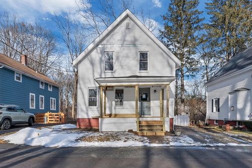 3 Riley Ct, North Attleboro, MA, 02760-1711 | Card Image