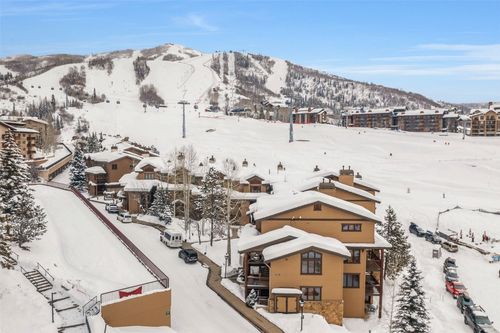 d211-2053 Ski Time Square Dr, Steamboat Springs, CO, 80487-9000 | Card Image