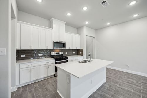 817 Heart Reef Rd, Plano, TX, 75075-1045 | Card Image