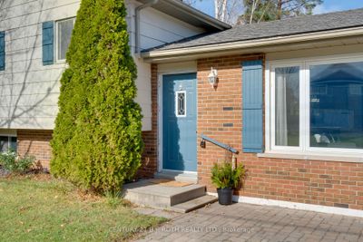 204 Margaret St, House other with 3 bedrooms, 2 bathrooms and 4 parking in Clearview ON | Image 3