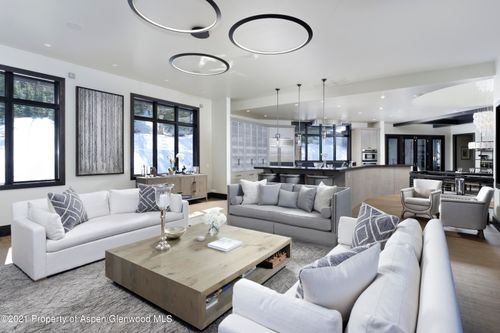 32 Elk Ridge Ln, Snowmass Village, CO, 81615 | Card Image