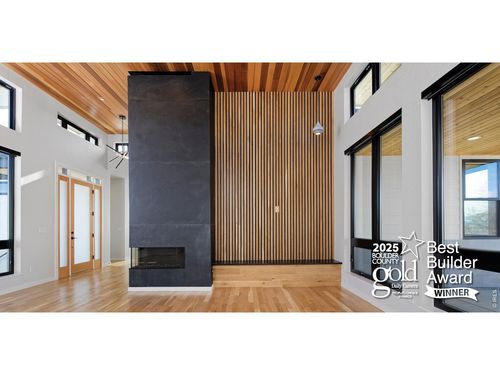 2298 Star Hill St, Longmont, CO, 80503-4203 | Card Image