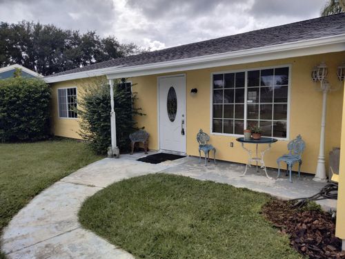 2342 Se Midtown Rd, Port St Lucie, FL, 34952-4837 | Card Image