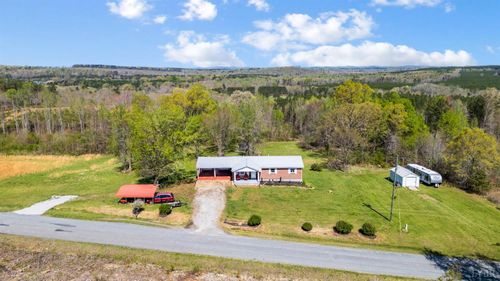 2477 Mountain Rd, GRETNA, VA, 24557-4826 | Card Image