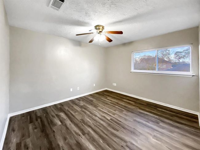 Second bedroom | Image 18