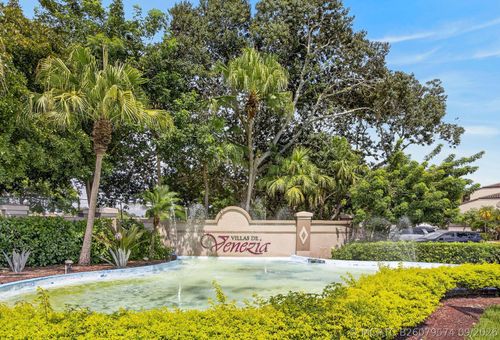 9919-9919 Nob Hill Ct, Sunrise, FL, 33351-4609 | Card Image