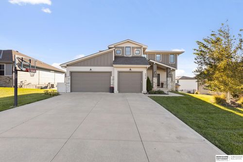 6614 S 209th St, Elkhorn, NE, 68022-2982 | Card Image